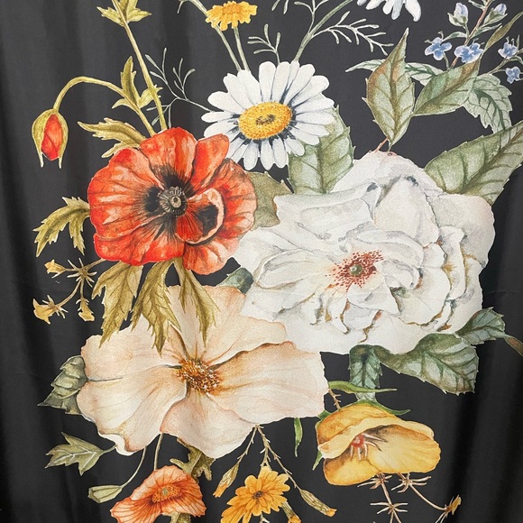 Beautiful floral shower curtain Black with green yellow and white flowers. New - Picture 2 of 5